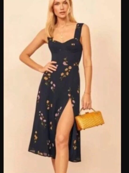 Reformation Dresses & Skirts - Reformation Fulton Midi Dress in Princess Margaret Navy - Size 6 - Small Flaw